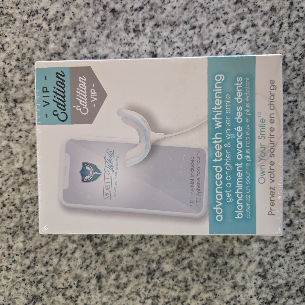 White Bath & Body Cleansing Tool